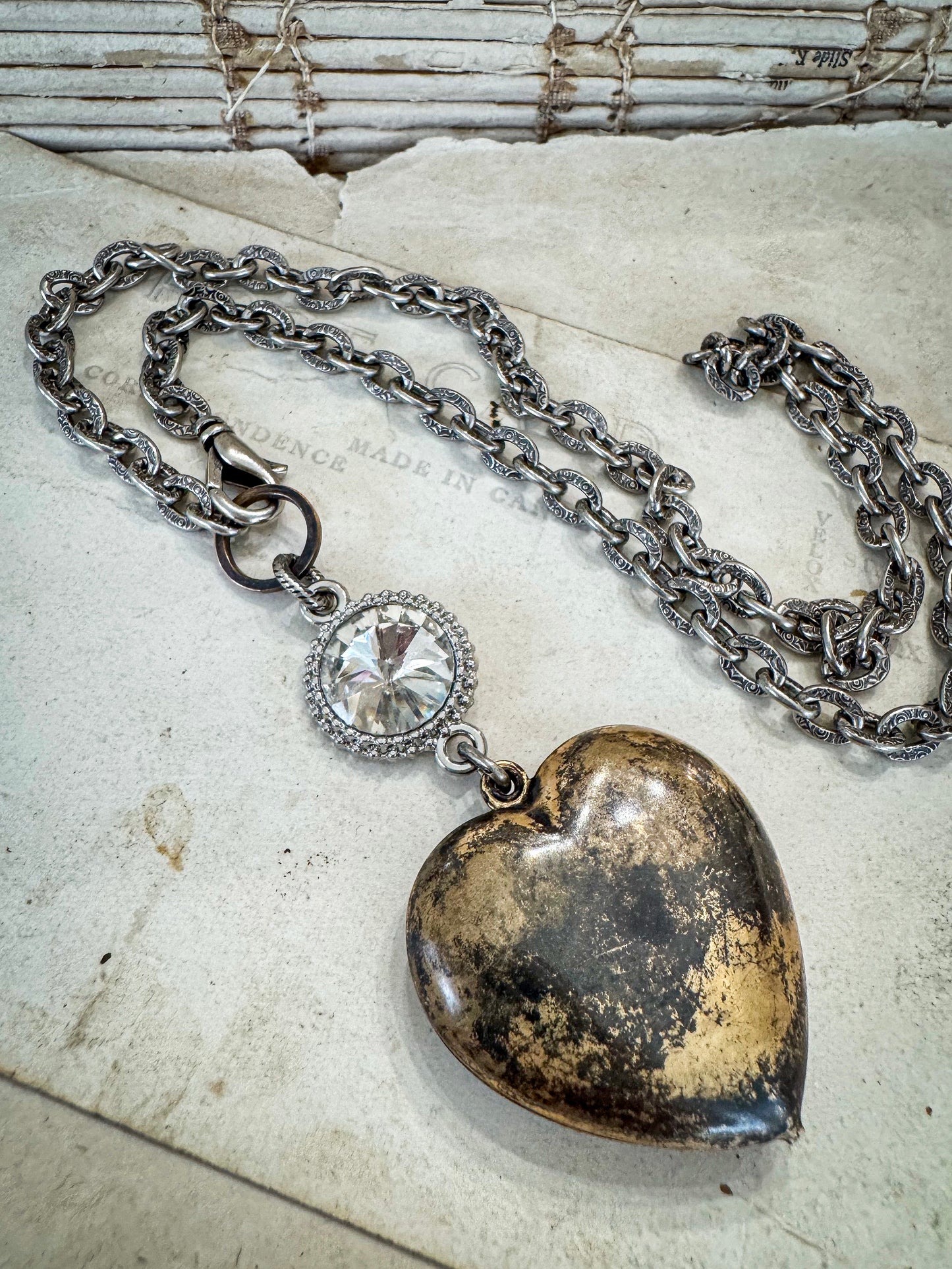 Vintage Vibes Heart