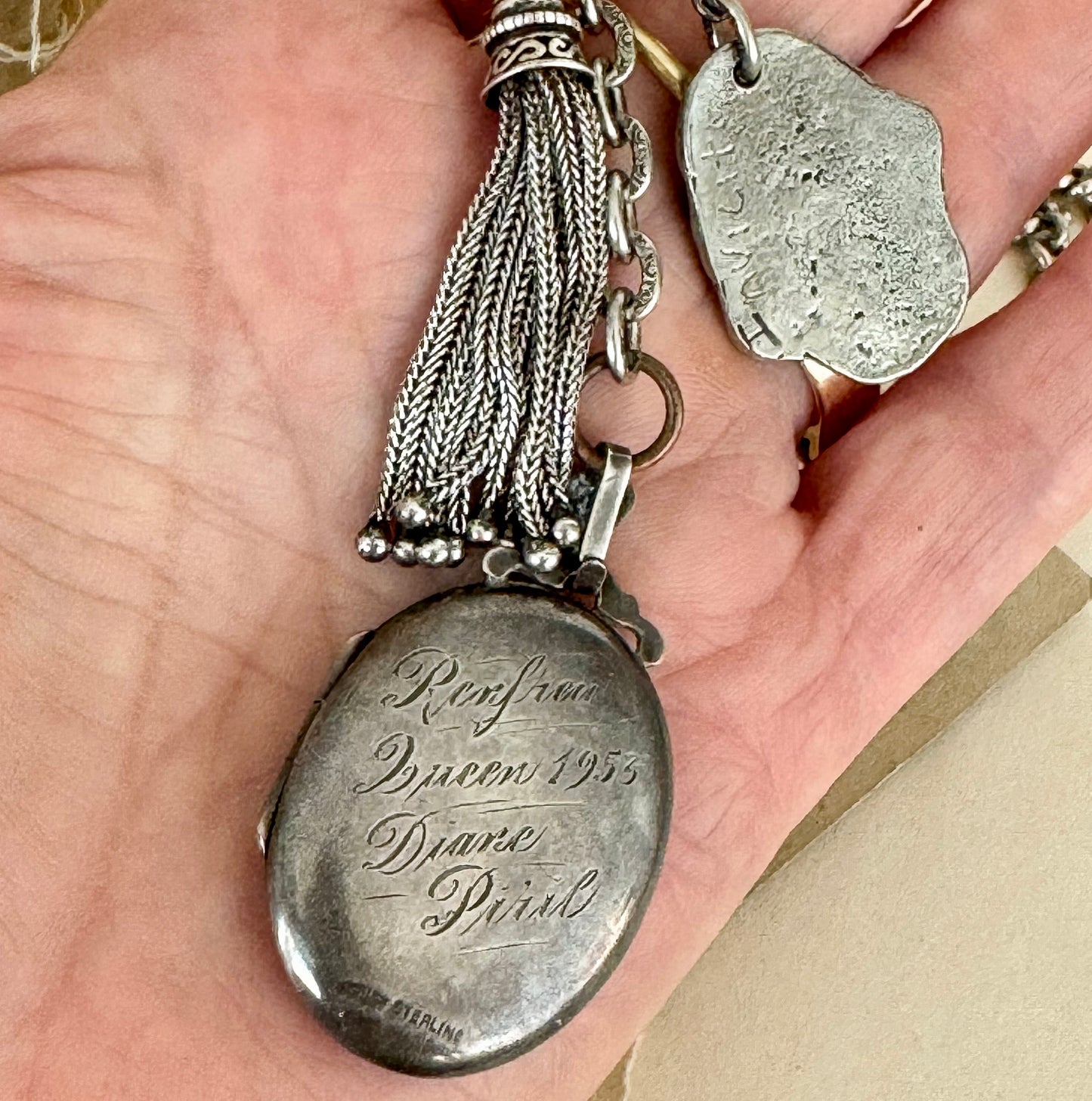 Renfrew Queen Necklace
