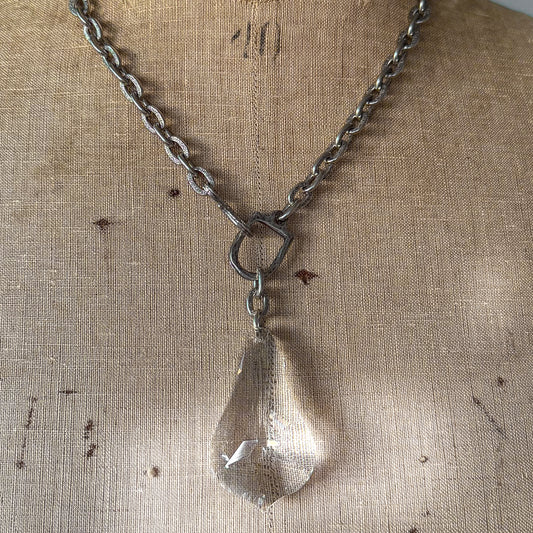 Clearly Chic Necklace