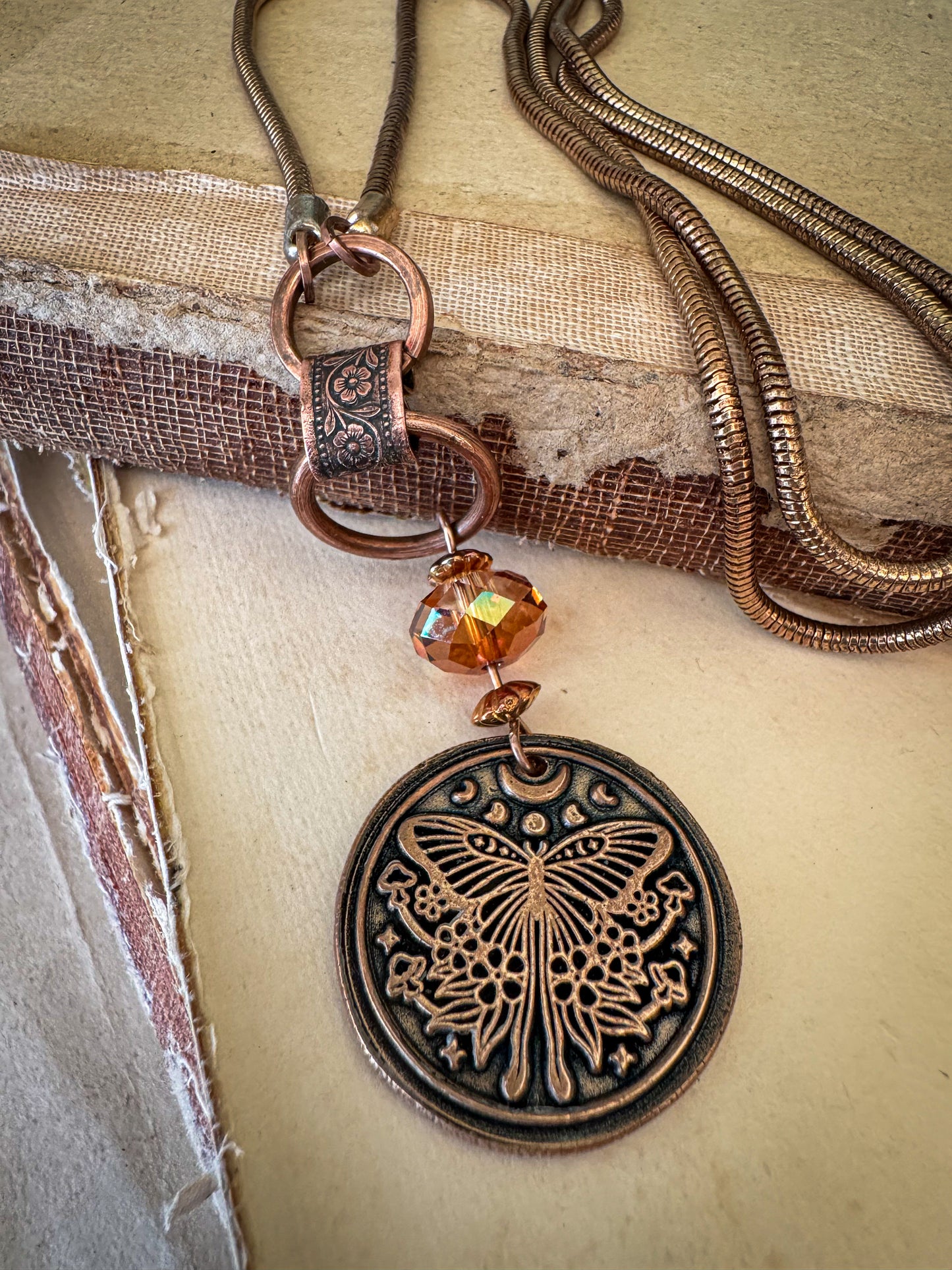 Luna Necklace