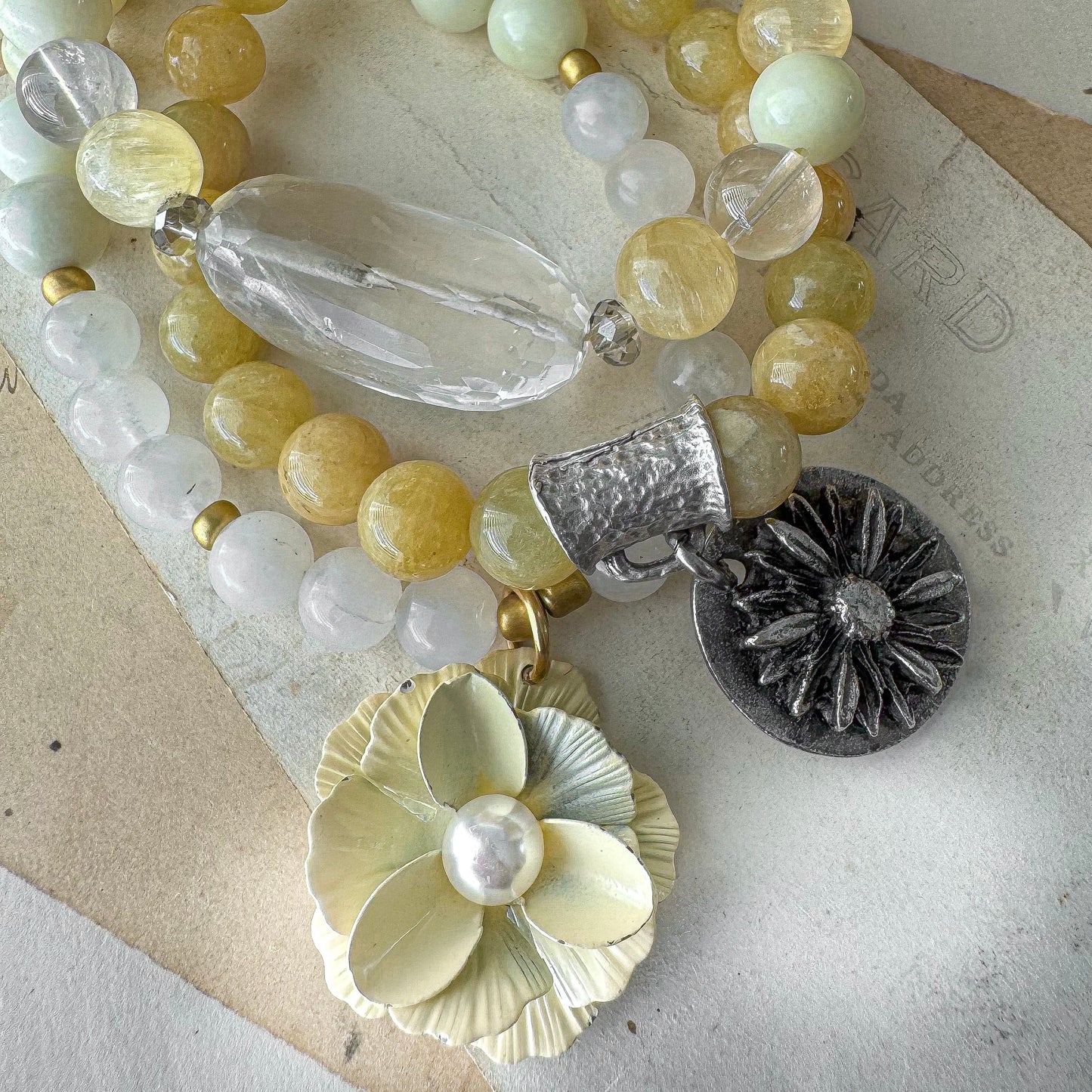 Spring Daisy Bracelet
