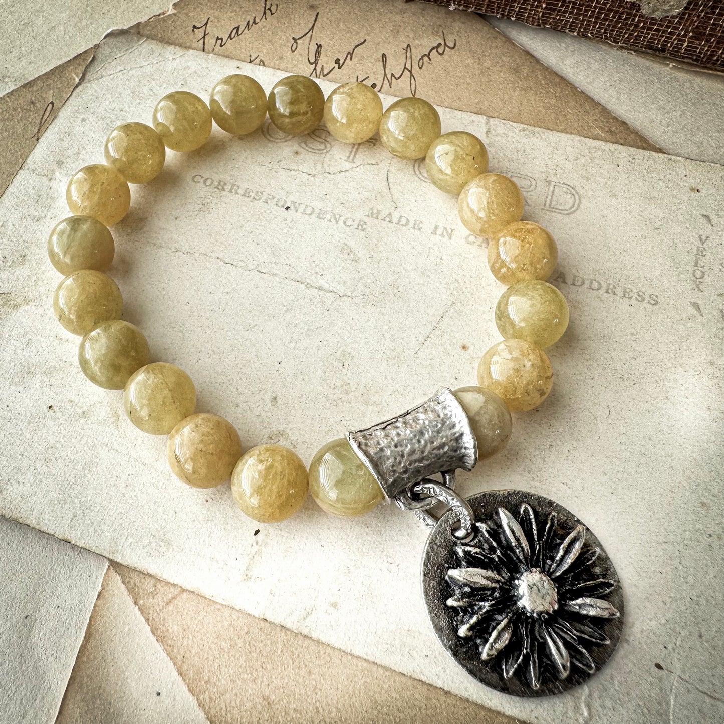 Spring Daisy Bracelet
