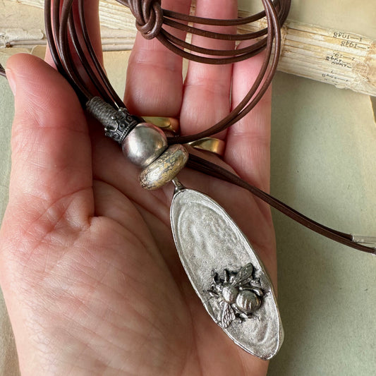 Sovereign Bee Necklace