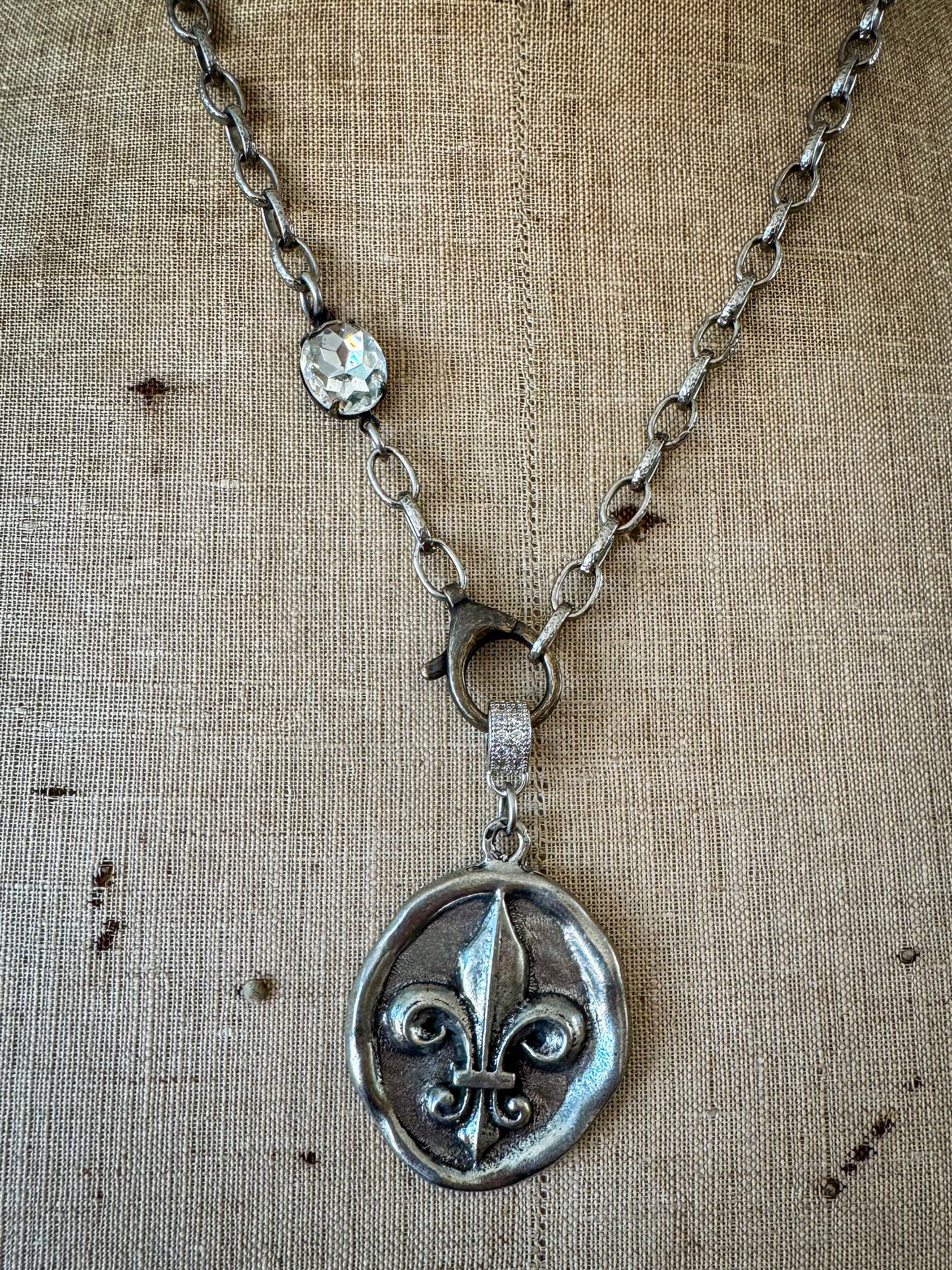 Paris Nights Necklace
