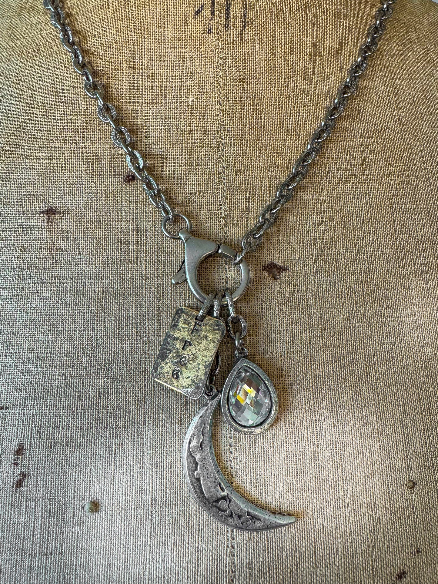 FREE — Wild at Heart Necklace