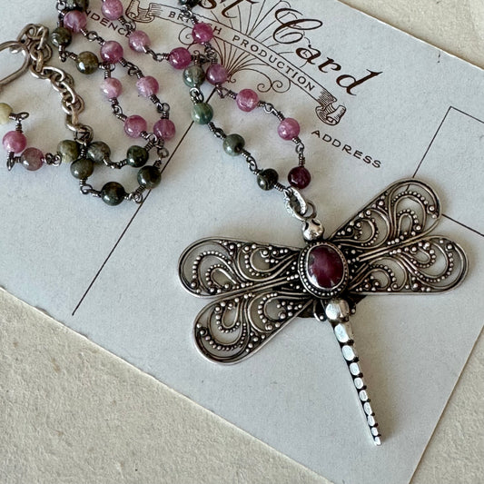 Dragonfly Queen Necklace